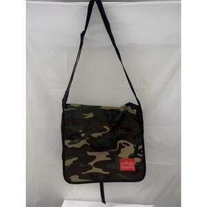 Shoulder Bag Model Camo MANHATTAN PORTAGE